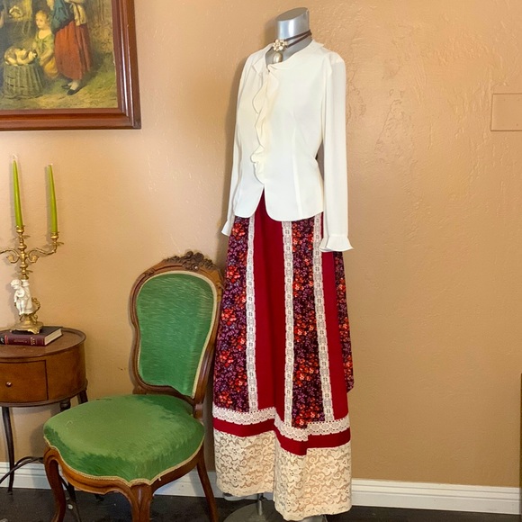 Vintage Pendleton Ivory Long Sleeved Ruffled Blouse.  Sz S - Picture 2 of 5